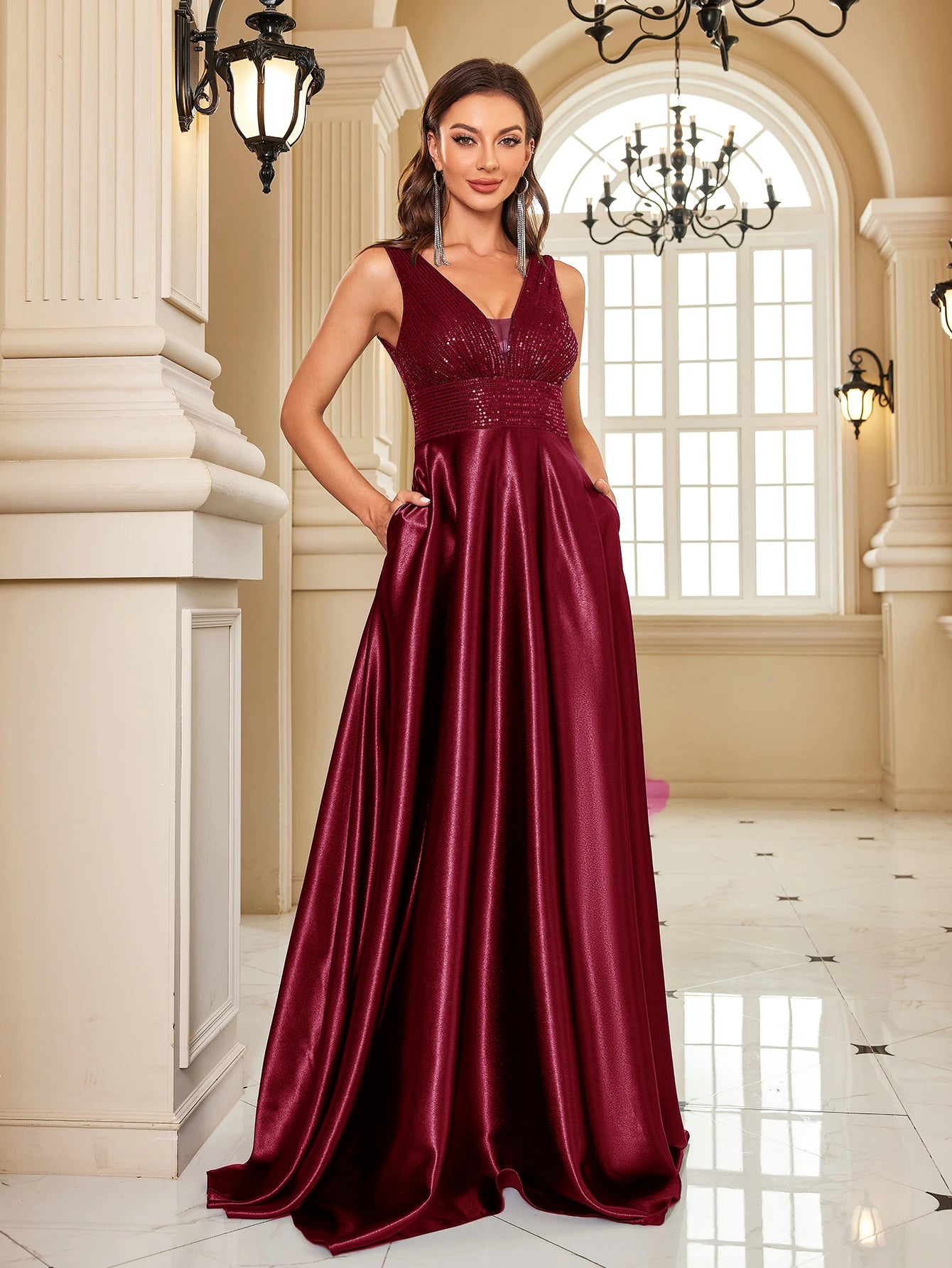 Vestido de Noite com Lantejoulas e Decote em V – Elegância e Sofisticação 2025