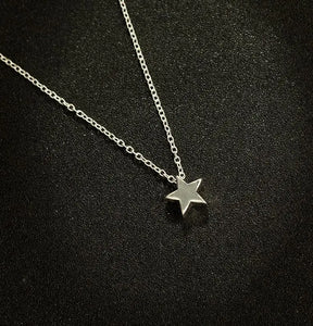 Delicado e Charmoso: Colar Estrela Cor Ouro e Prata