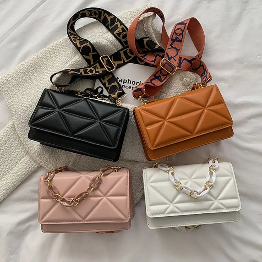 Bolsa de ombro feminina moda casual. Bolsas de couro plutônio diversas cores para qualquer tipo de ocasião.