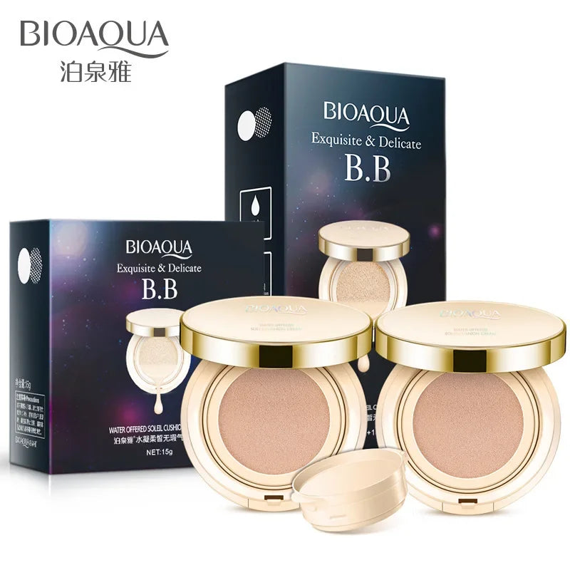 Bioaqua Base corretiva com esponja. Hidrata e clareia a pele. Cosmético de cobertura perfeita