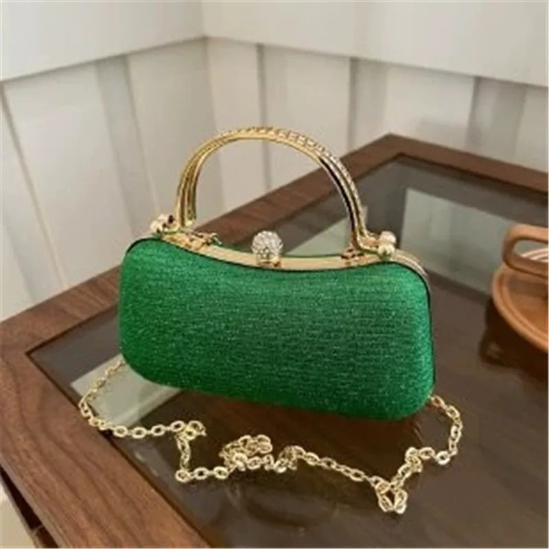 Mini bolsa brilhante de luxo de corrente com strass e glitter. Perfeita para festas, casamentos, bailes de formatura e jantares.
